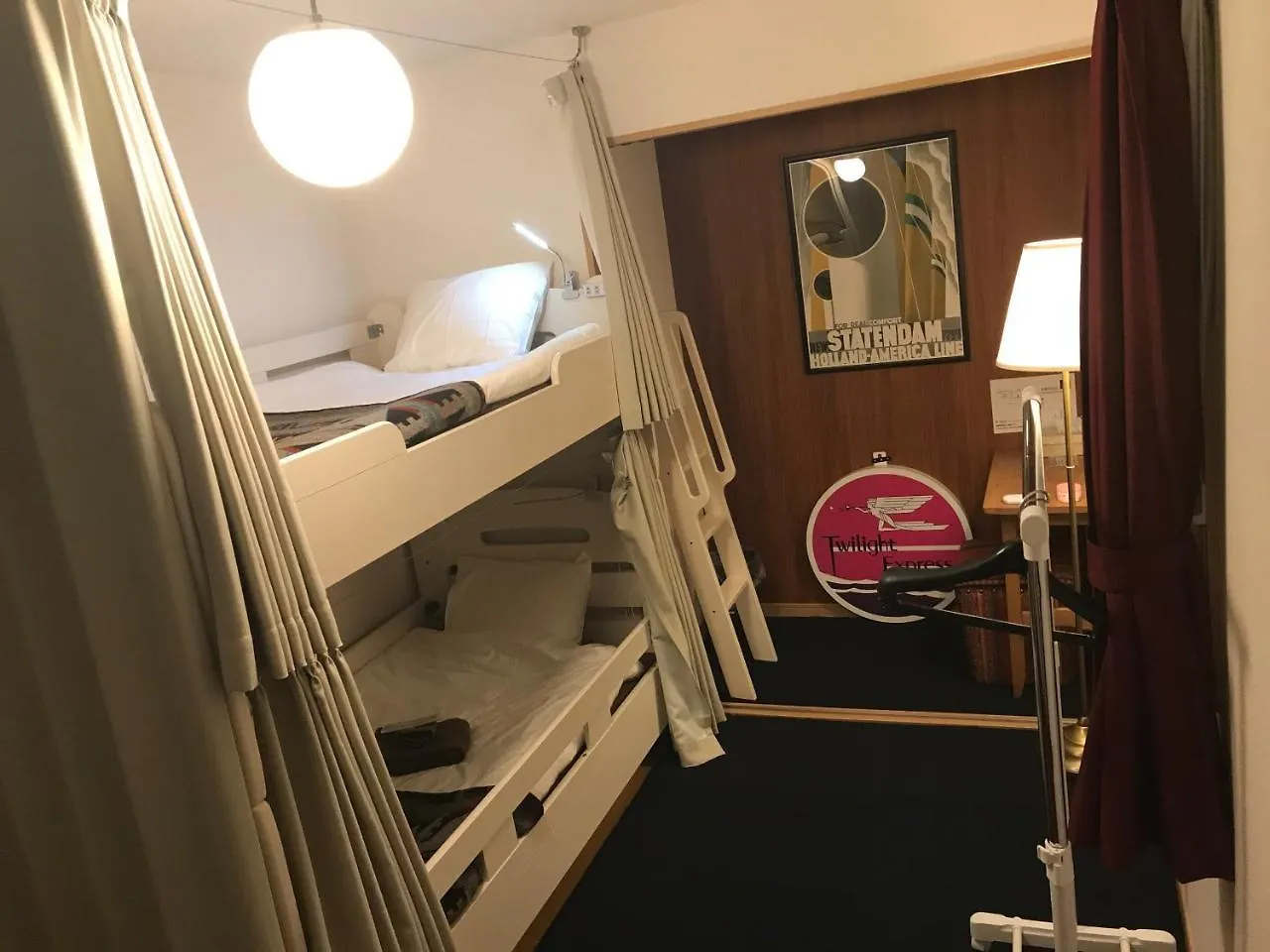 Japan Hostel Shinya Tokkyu Tokyo