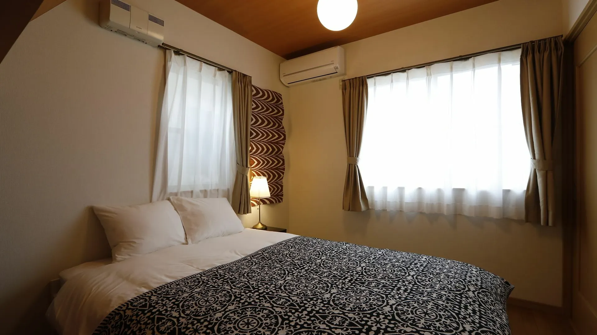 Japan Hostel Shinya Tokkyu Tokyo 0*,  Japan